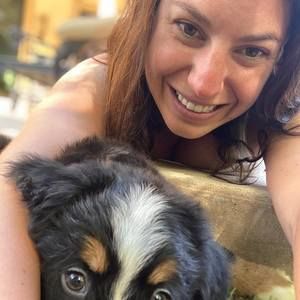 Meet your Posher, Vivian